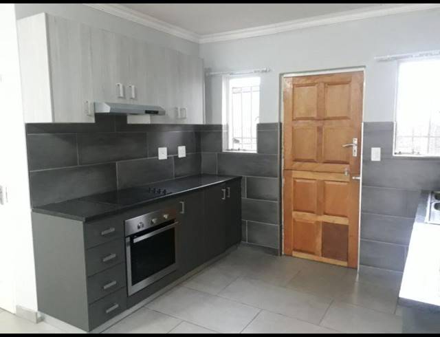 2 BEDROOM PROPERTY TO RENT IN DELMAS